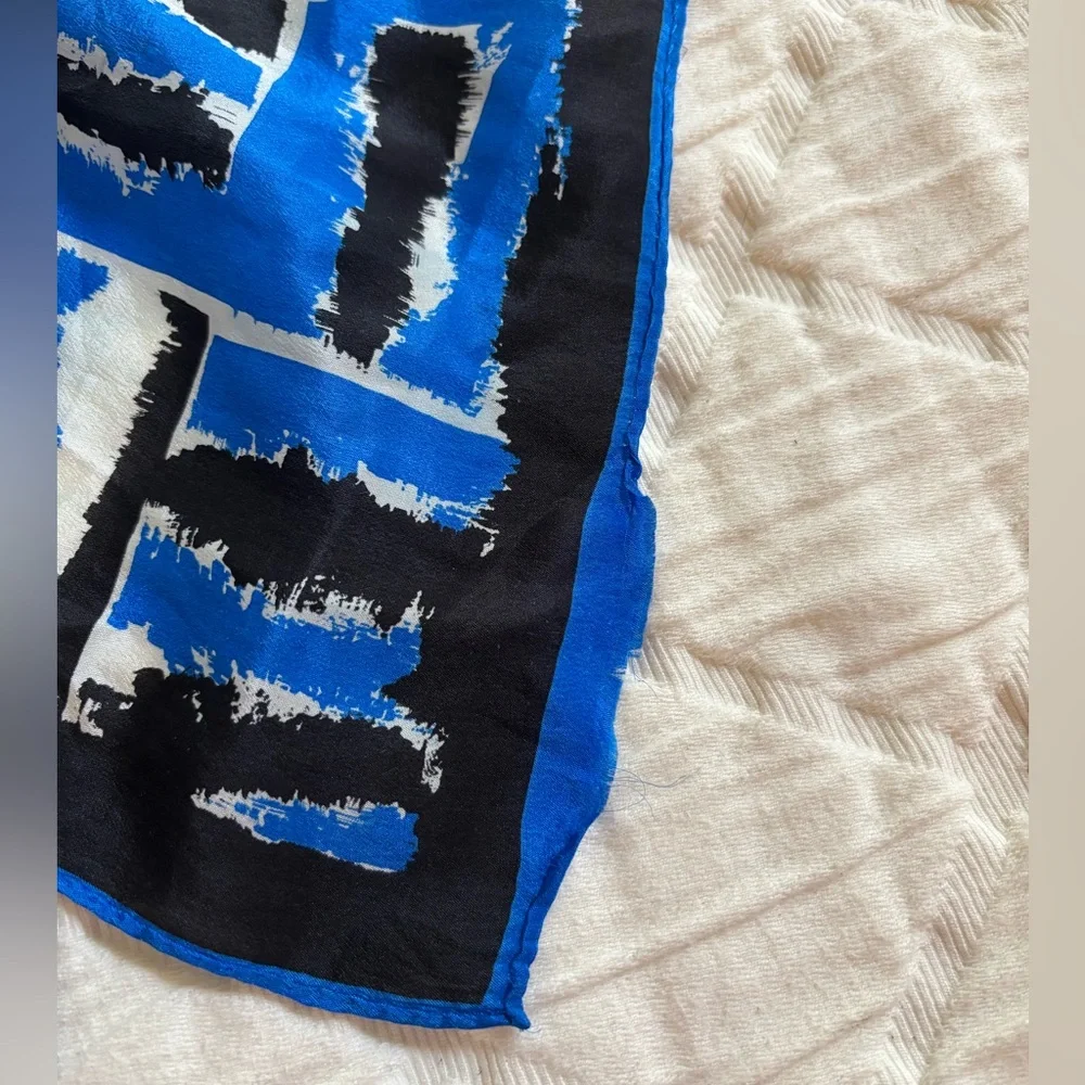 Vintage Vera Neumann 100% Silk Scarf: 1970s Geometric‎ Pop Art